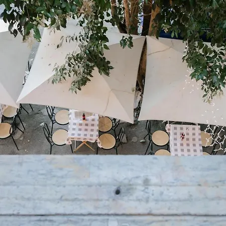 Domus Aura Appartement *