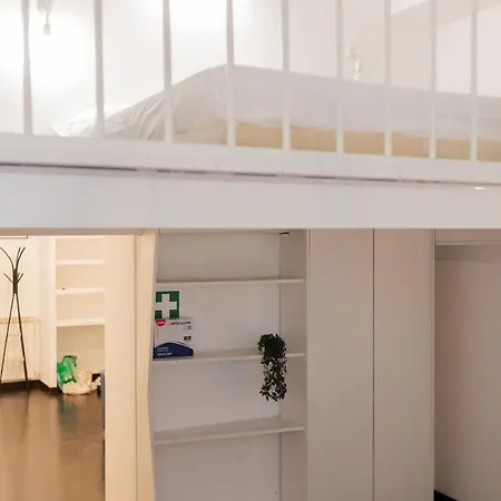 Domus Aura * רומא